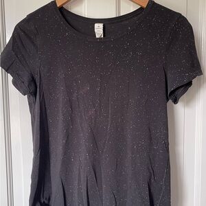 Lululemon size 4 short sleeve shirt, Heather black color